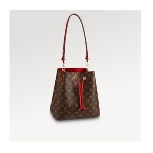 •NeoNoe Bucket Bag